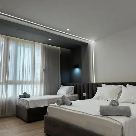 Luxurious Seaside Lejlighed